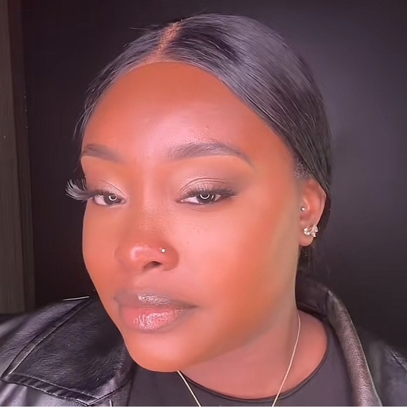 ‼️ LAST ONE 💕 BITTERSWEET ME a MAC LIPGLASS. RETAIL $24. **NEW IN BOX** - Picture 9 of 16